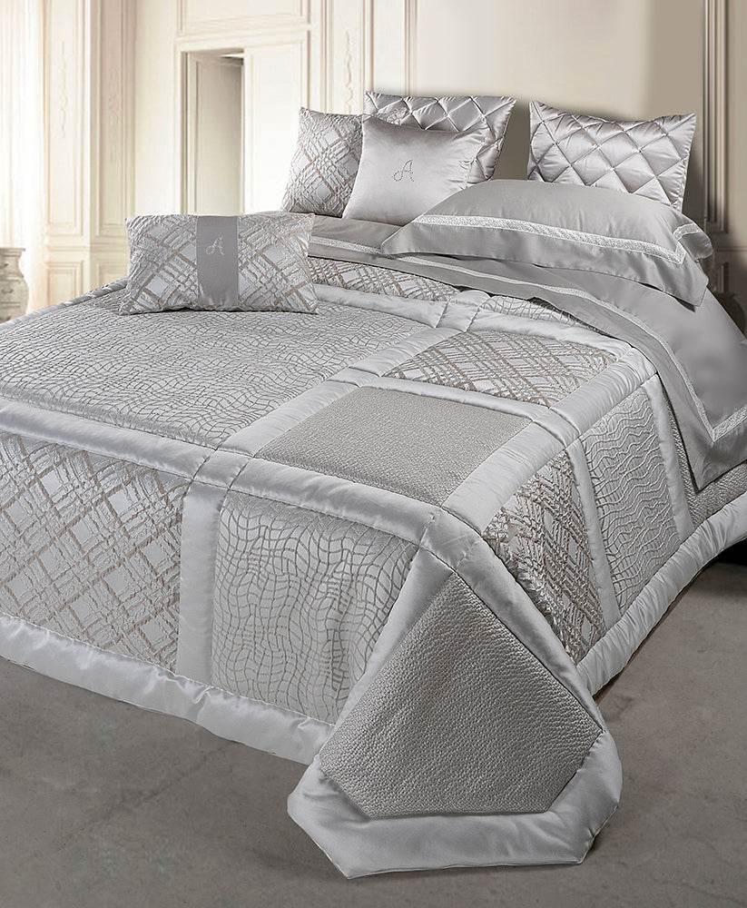 Trapunta jacquard Biancheria Jigen Trap Agostini - evabiancheria