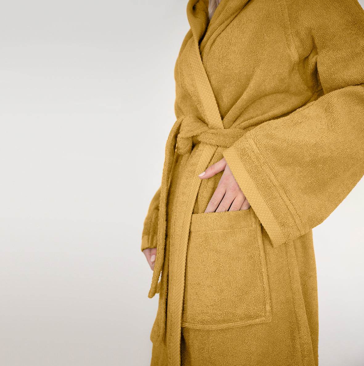 Accappatoio con cappuccio Biancheria Square Acc Fazzini - evabiancheria