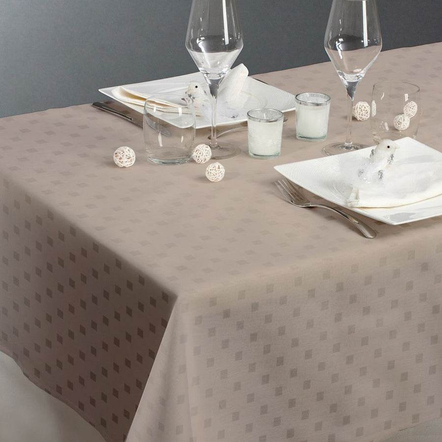 Tovaglia con tovaglioli Biancheria Damina Servizio Maestri Cotonieri - evabiancheria