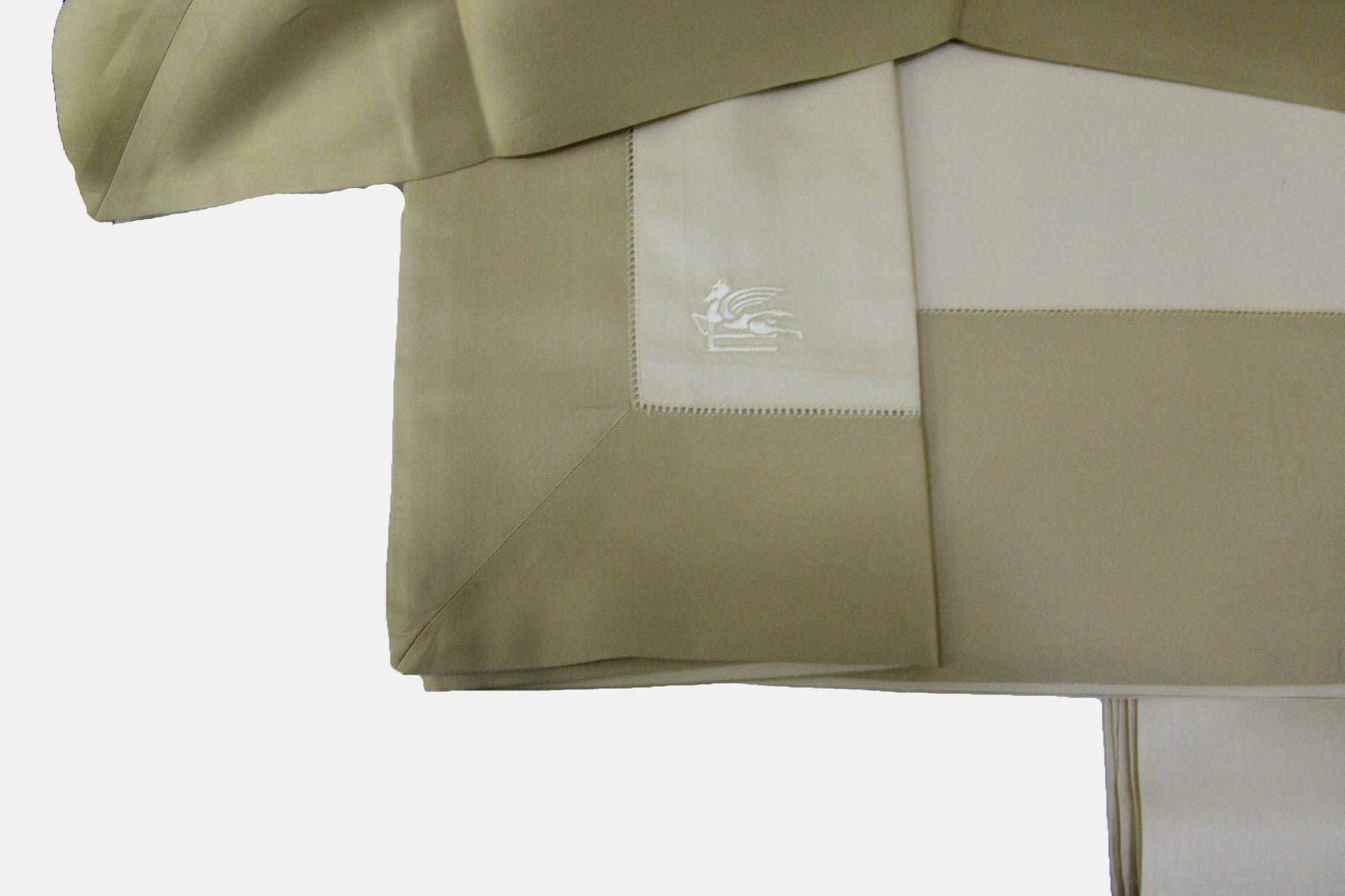 Lenzuola Tinta Unita Biancheria New Dalle AU044 Etro Home - evabiancheria