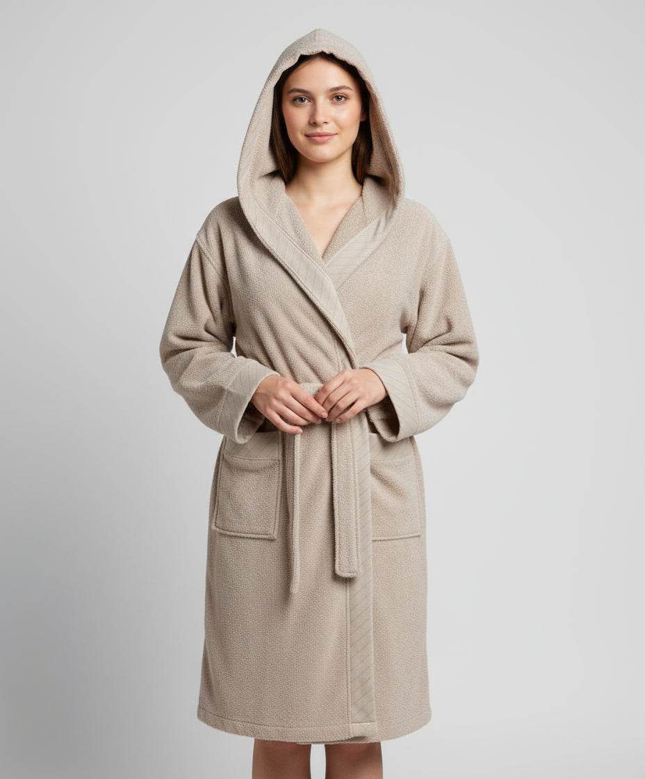 Accappatoio con cappuccio Bagno Diagonal LB791B Liu Jo Home - evabiancheria