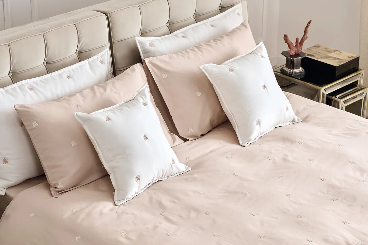 Quilt con ricamo Biancheria Api Satin Quilt Mastro Raphael