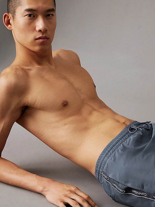 Costume boxer medio Uomo KM01109 Calvin Klein - evabiancheria