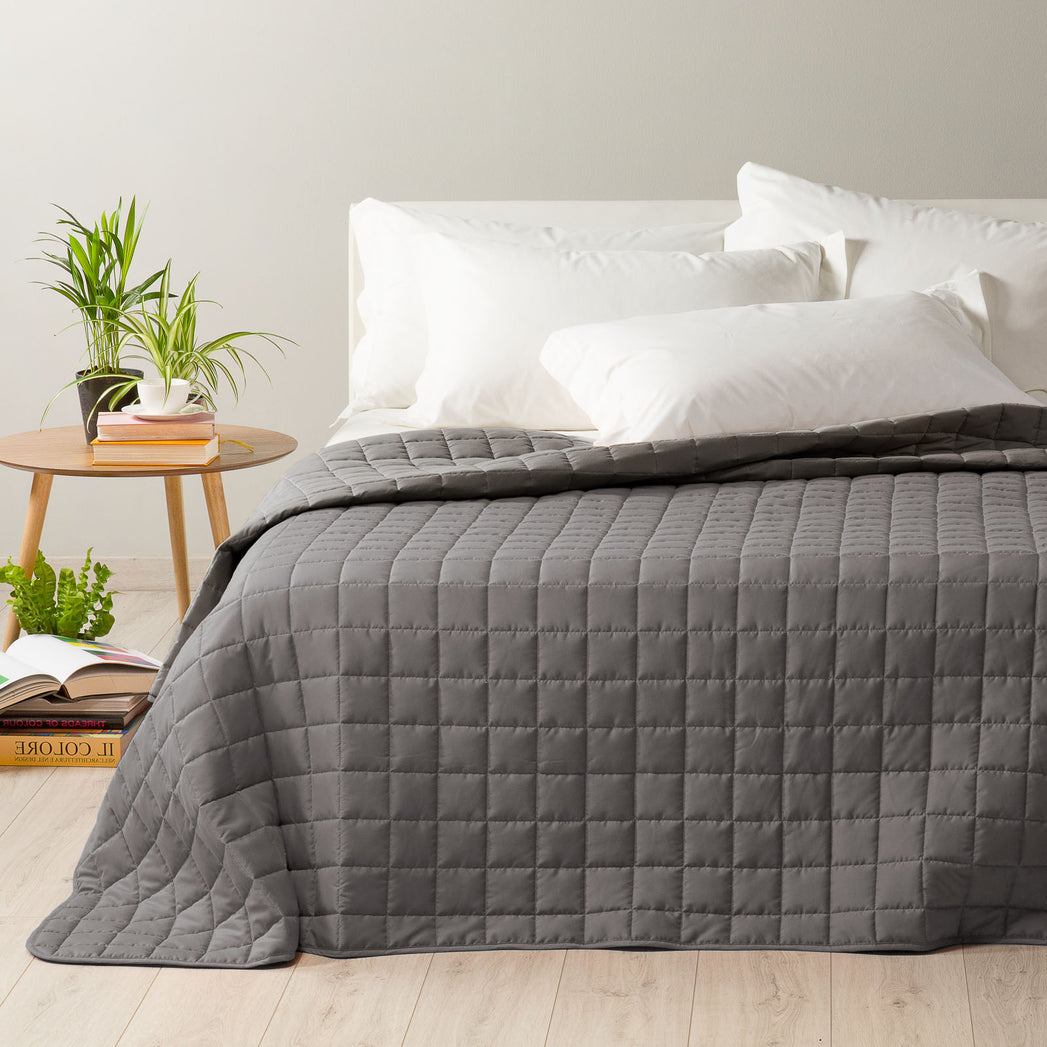 Double-sided quilt Modern Quilt Caleffi linen